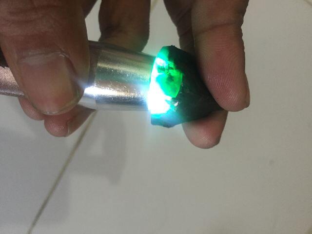 Lelang Rough Bacan End Malam ini jam 23.00