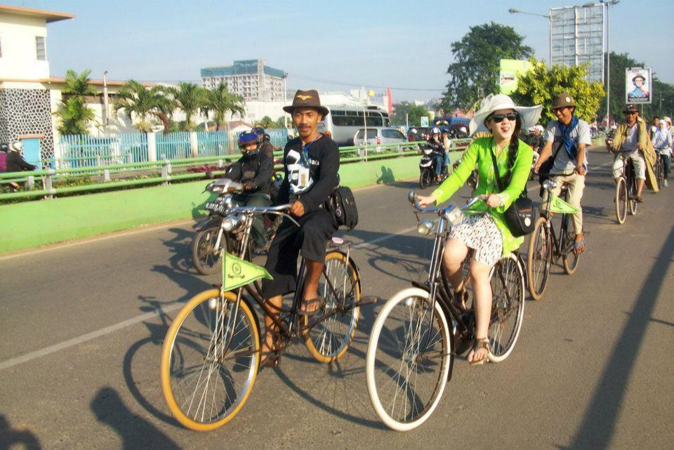 Inilah Keseruan yang Hanya Bisa Kamu Rasakan Saat Mengikuti Festival Sepeda Onthel