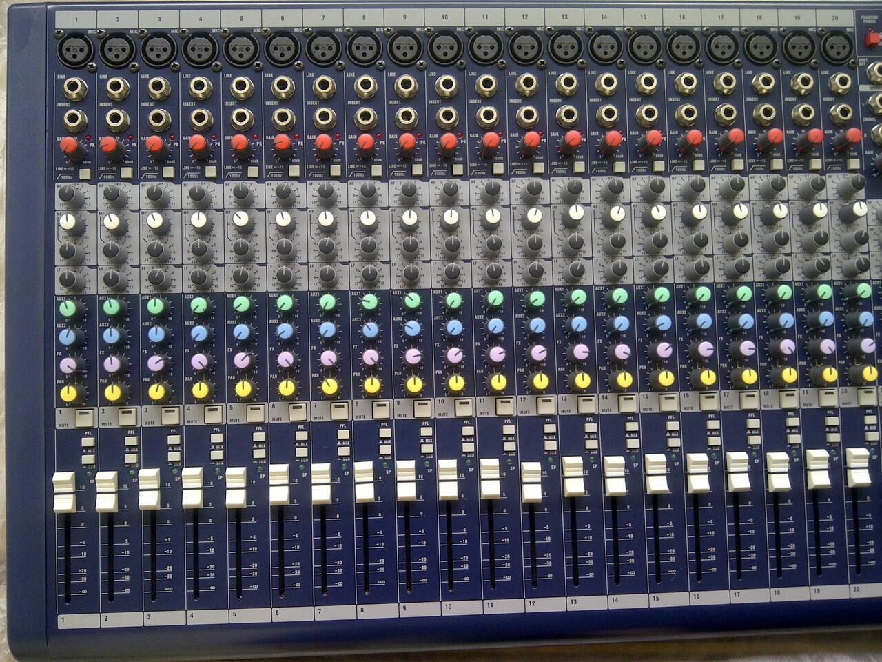 Soundcraft efx8 схема