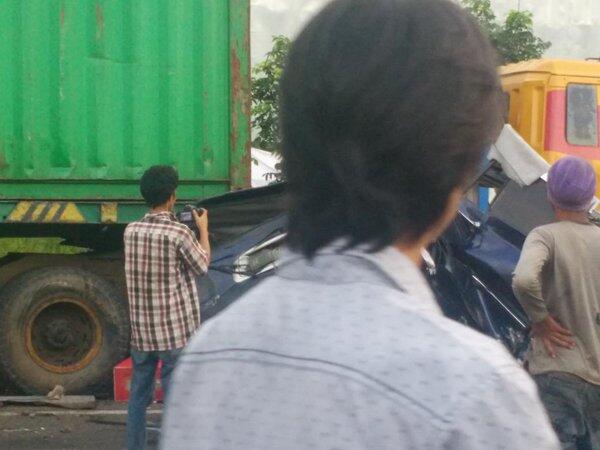 Evakuasi Kecelakaan Tol Jakarta-Cikampek Selesai, Jalur Kembali Dibuka
