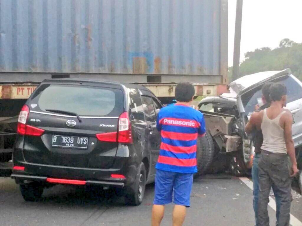 Evakuasi Kecelakaan Tol Jakarta-Cikampek Selesai, Jalur Kembali Dibuka
