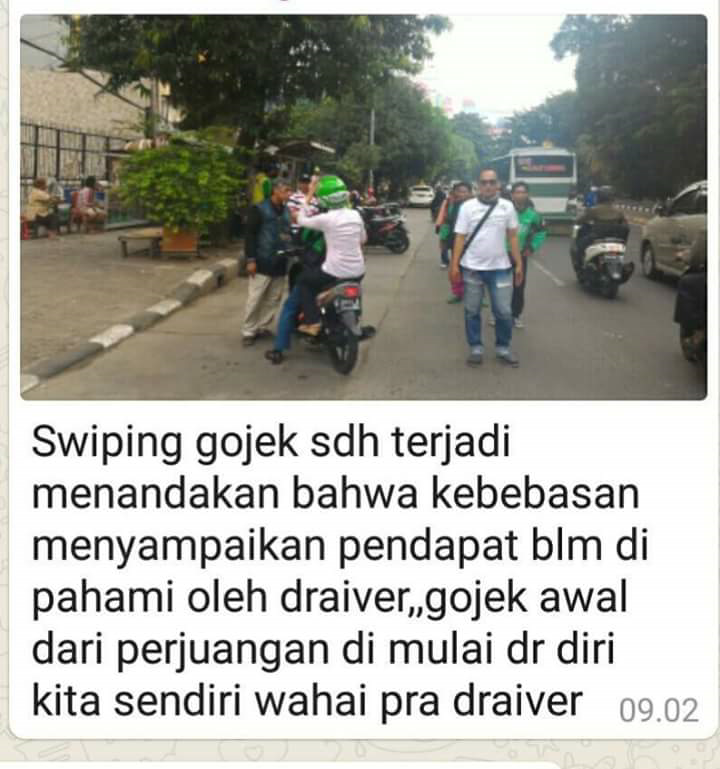 GOJEK DEMO , SUPIR ANGKUTAN KOTA DEMO , GRABIKE MALAH PROMO