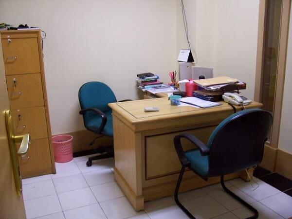 5 Tempat di Kantor Yang Gak Bakal Berani Agan Datengin Untuk Bercinta