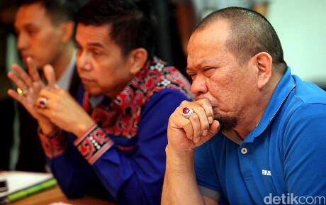 La Nyalla Resmi Jadi Tersangka Kasus Dana Hibah