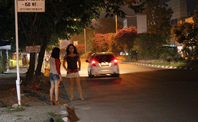 'Alumni' Kalijodo Terjaring Razia, 3 Terduga PSK dan 1 Waria