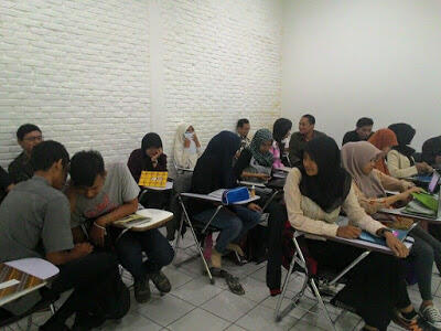 Buat kalian yang mau dan udah lulus kuliah masuk sini !!!