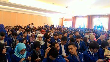 Buat kalian yang mau dan udah lulus kuliah masuk sini !!!