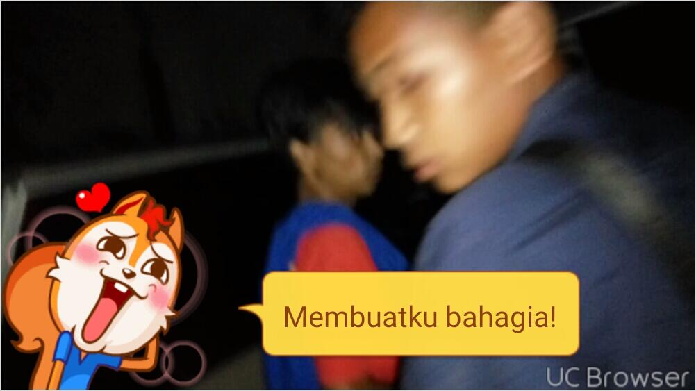 Jalan Bergelombang & Licin, Avanza Lompati Got Menabrak Pagar Hingga Dpn Rumah Orang