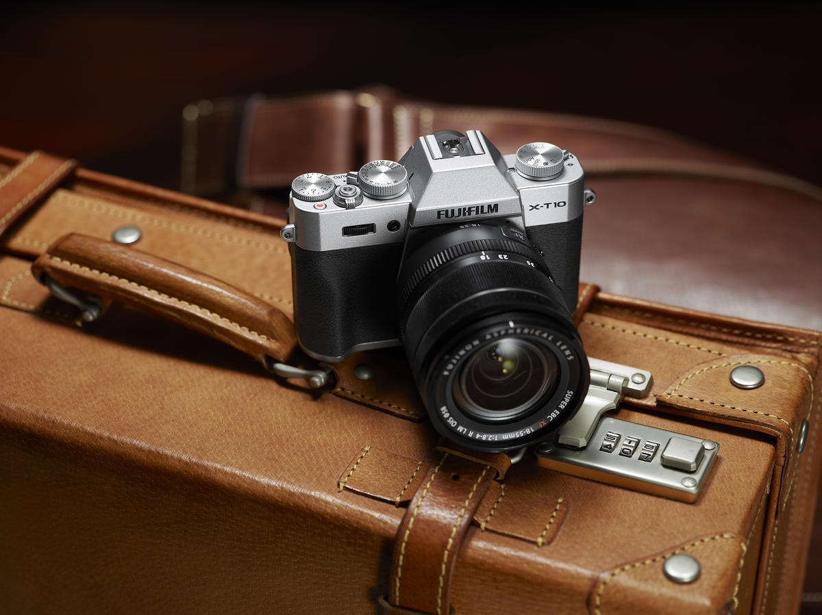 Review Fujifilm X-T10: Kamera Mirrorless Bergaya Futuristik 