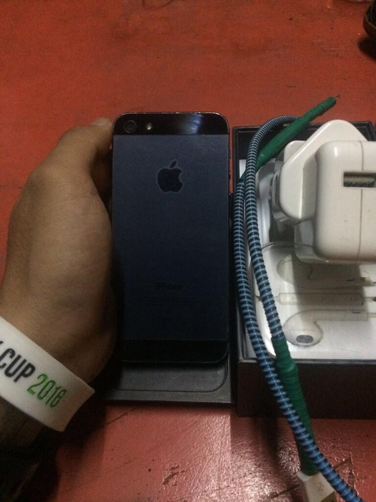 Iphone 5 16gb Hitam