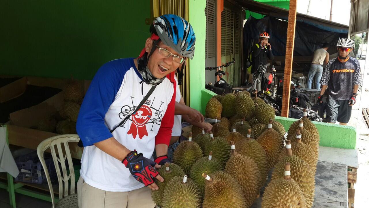 Ternyata Durian Bogor Enak Juga