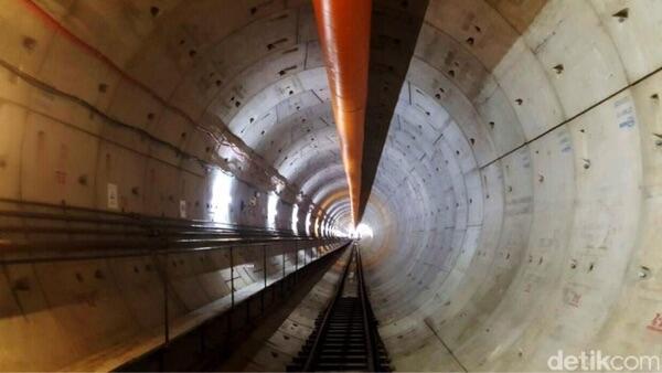 Penampakan Terkini Terowongan dan Stasiun Bawah Tanah MRT di Senayan