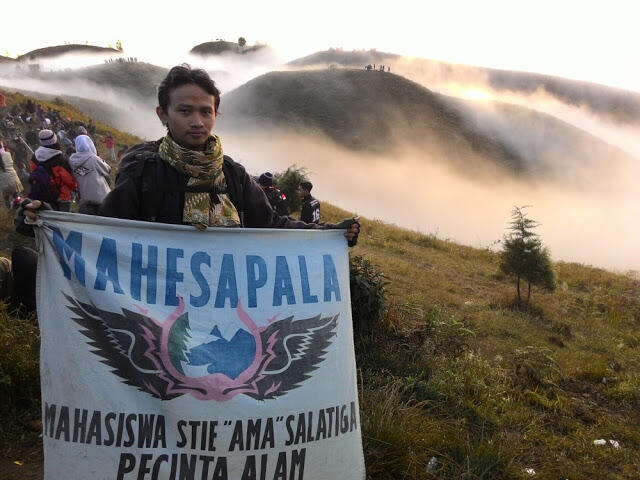 &#91;catper&#93; Gunung Prau, Sensasi Negeri di Atas Awan 