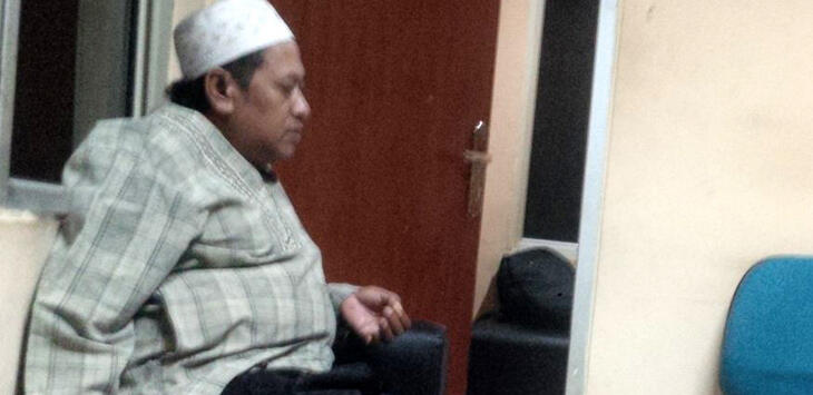 Usai Ngaji, 6 Cewek ABG Diraba-raba Sambil Nonton Film Porno