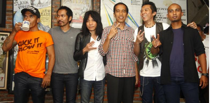 Ketika Jokowi Lakukan Kesalahan, Kenapa Slank Tidak Mengkritik