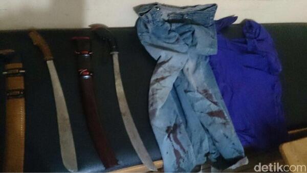 Panik Dikejar Polisi, Perampok Sadis ini Nyemplung Sumur dan Nyaris Tenggelam