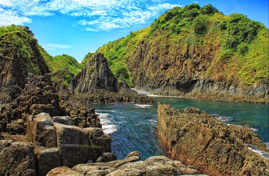 Pantai Semeti dan Akuarium Alam yang Cantik