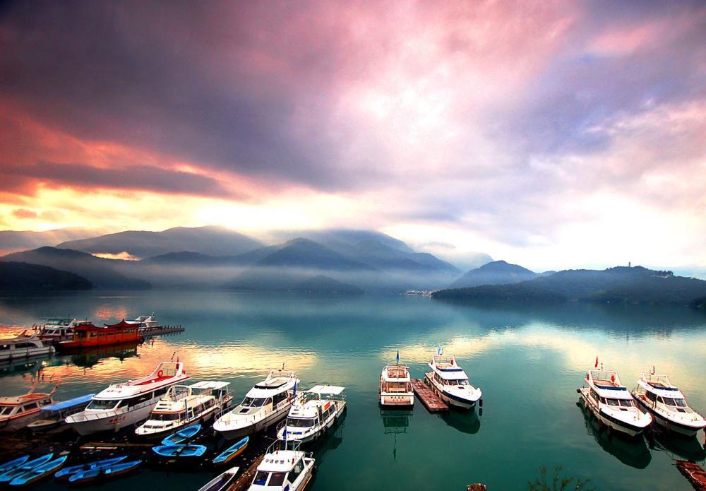 Romantisme di Danau Terindah Taiwan, Sun Moon Lake