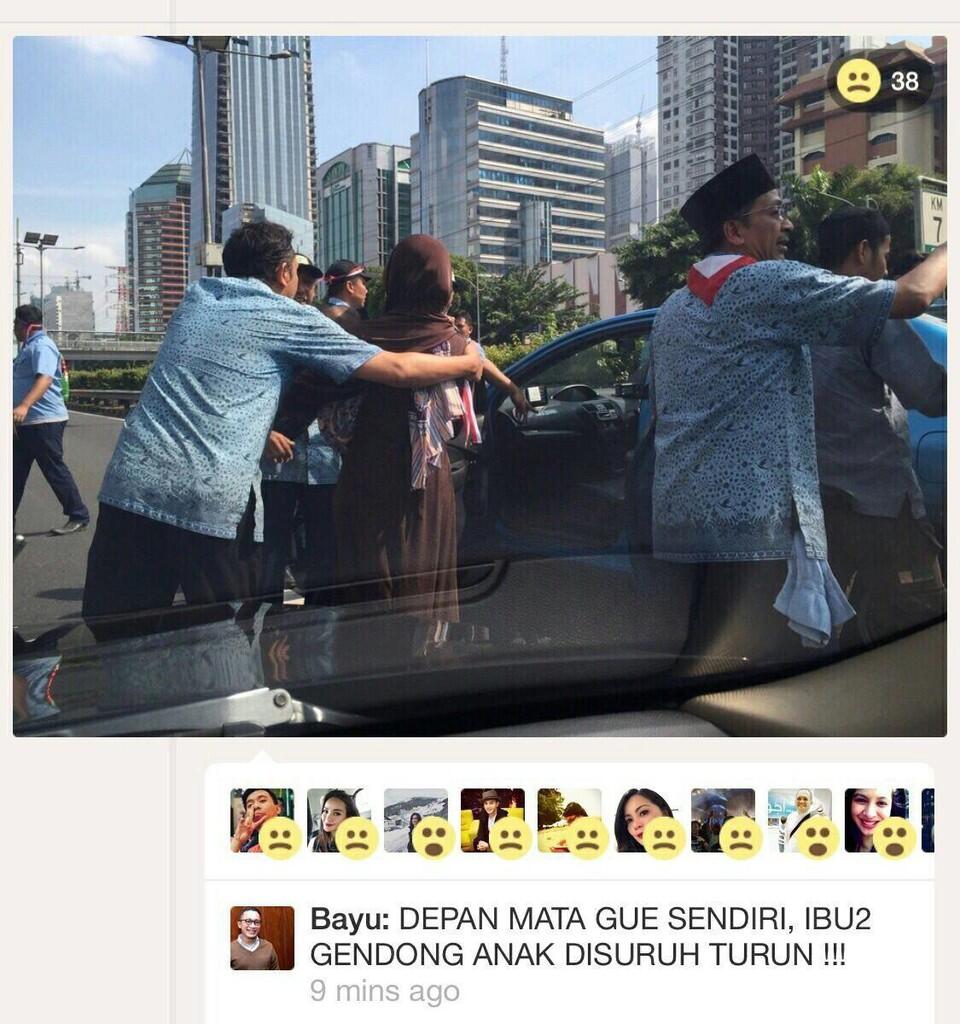 kumpulan foto supir taxi anarkis demo hari ini gan