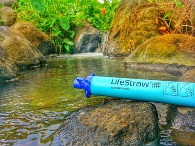 Filter Air Minum Outdoor sport n Traveling - LifeStraw by Vestergaard