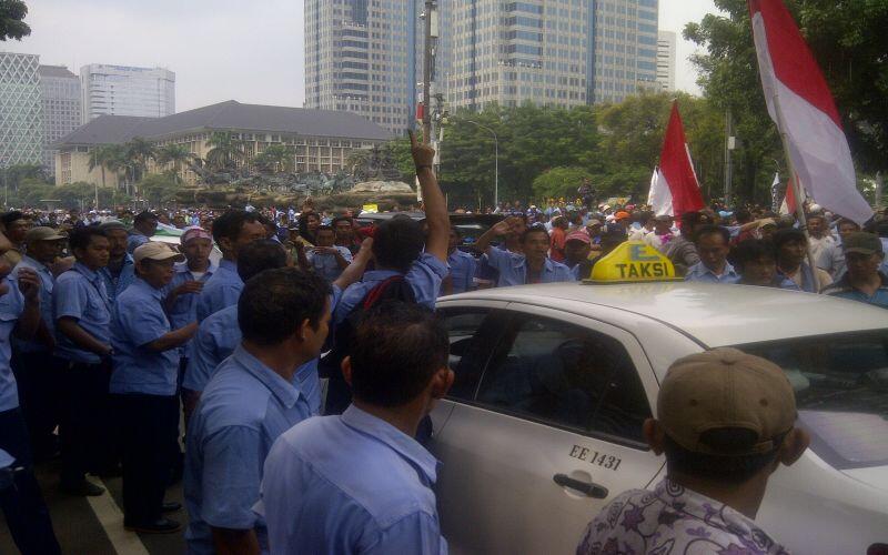 Ahok Turunkan Krisna cs Atasi Sopir Taksi Pelaku Tindakan Anarkis