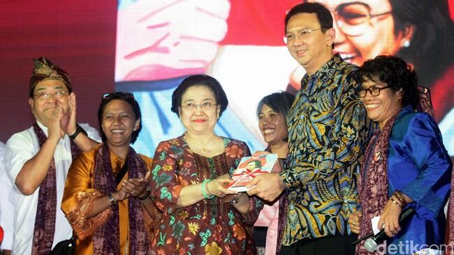 Ahok dan Sejumlah Menteri Hadiri Peluncuran Buku Megawati