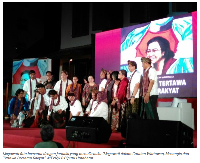 Buku Mega "Menangis dan Tertawa Bersama Rakyat" Dilelang, Laku Rp2,275 M