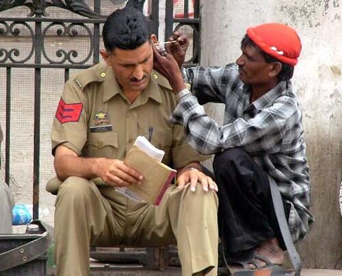 13 Foto Kehebatan Polisi India