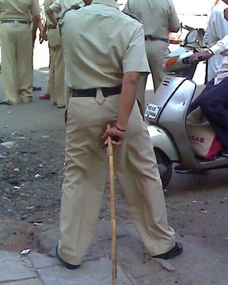 13 Foto Kehebatan Polisi India