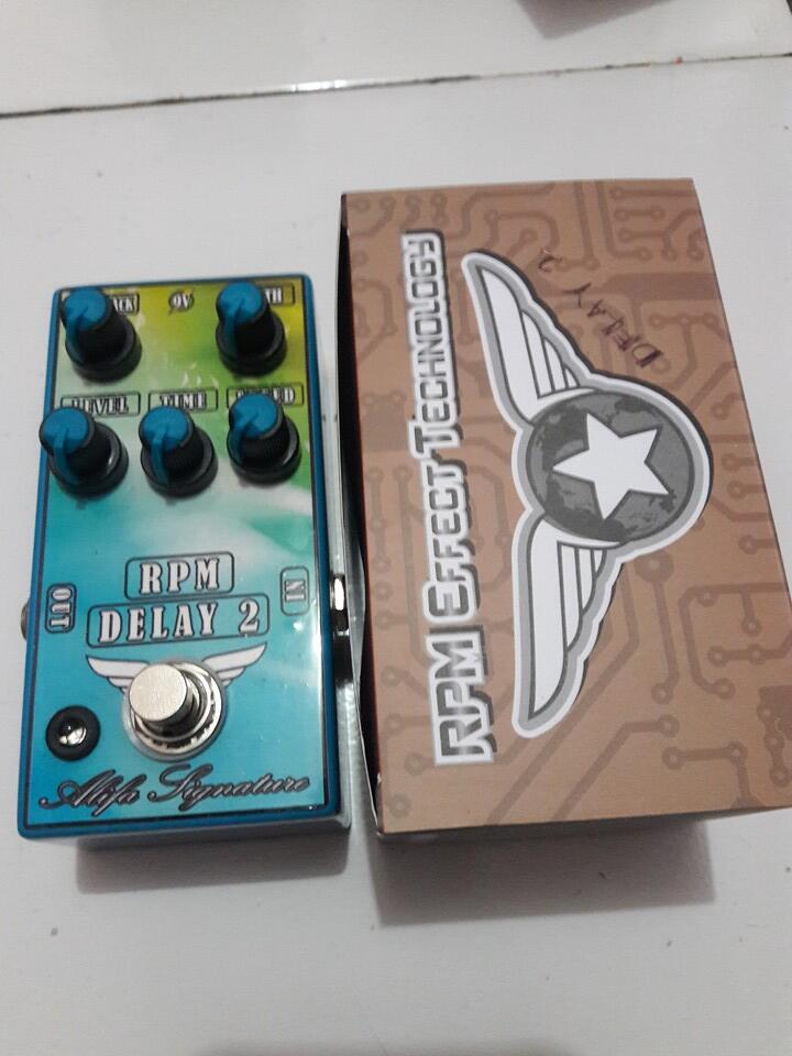 Dunlop педаль whe707 way huge supa-puss analog delay. Dunlop педаль whe707 way huge supa-puss analog delay. Педаль эффектов stereo delay joyo dseed-ii. Педаль эффектов stereo delay joyo dseed-ii. Shift line mk2.