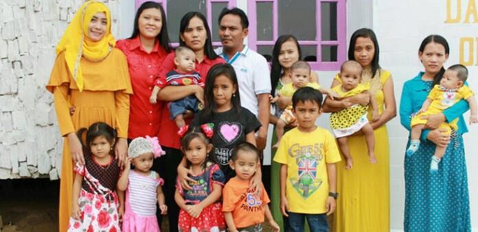 Ini baru cowok super gan.. Just Share...