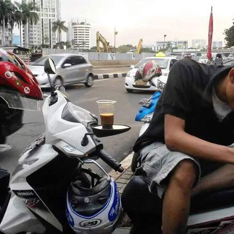 Kelebihan dari spion motor...