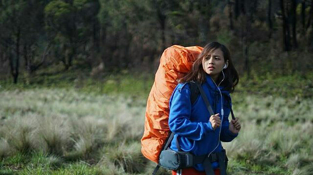 Wanita Pendaki gunung itu memang cantik gan