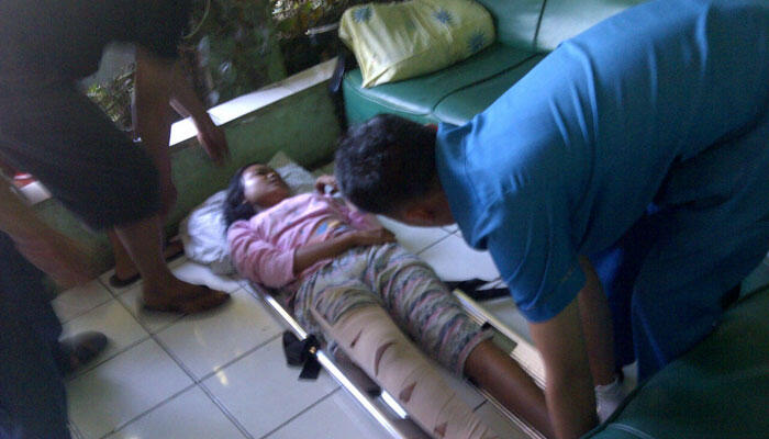 Motor Senggol Tronton, Siswi SMK Tewas, Satu Luka