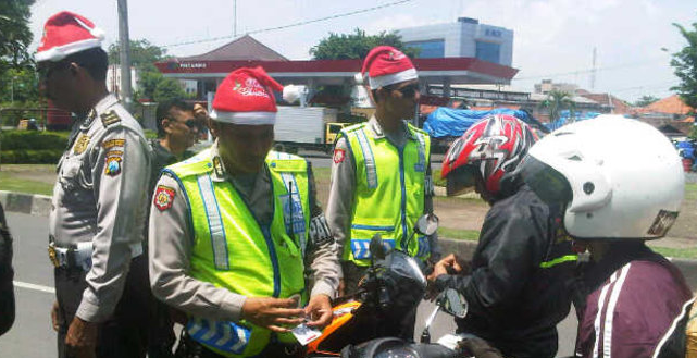 Hukuman untuk polisi bandel dan tak disiplin