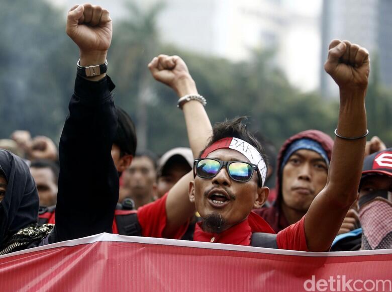 Membela untuk kebenaran memang selalu ada penghalang