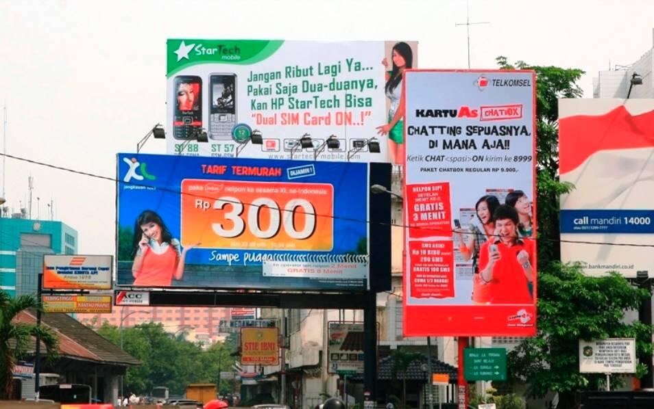 Agan pilih yang mana neh? BLUE v RED