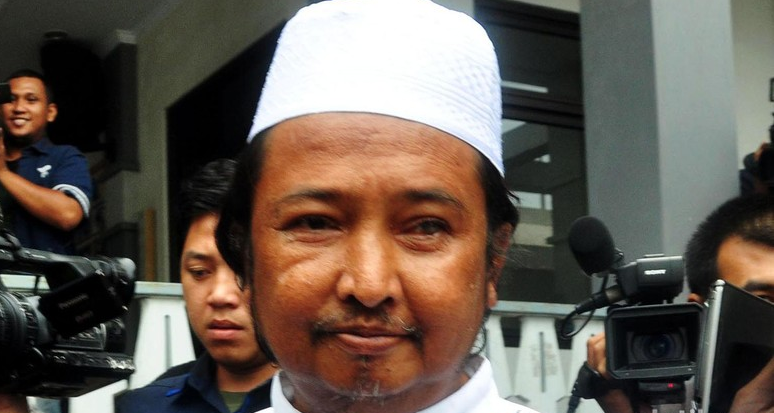 &#91;PIC&#93; Luka dan Bengkak di Tubuh Ayah Marshanda