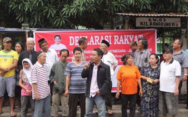 Warga Jakarta Berbondong-bondong Beri Dukungan terhadap Profesor Yusril