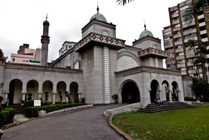 Ketika Gereja Berubah Jadi Masjid