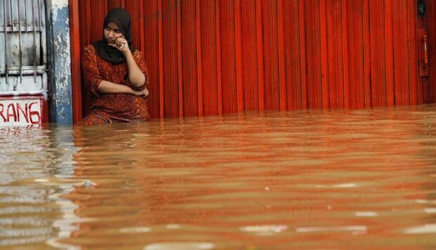 Sempat Naik Hingga 1 Meter, Banjir Sudah Surut di Balekambang &#91;Ahok Keren&#93;