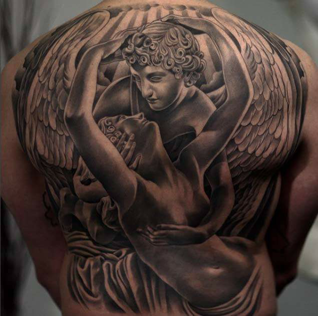 Tatto yang akan menghipnotis mata agan !