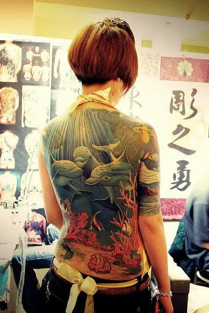 Tatto yang akan menghipnotis mata agan !
