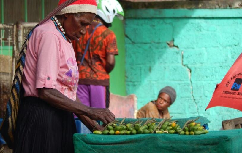 Pinang dan Masyarakat Papua, Dua Sisi yang Tak Terpisahkan