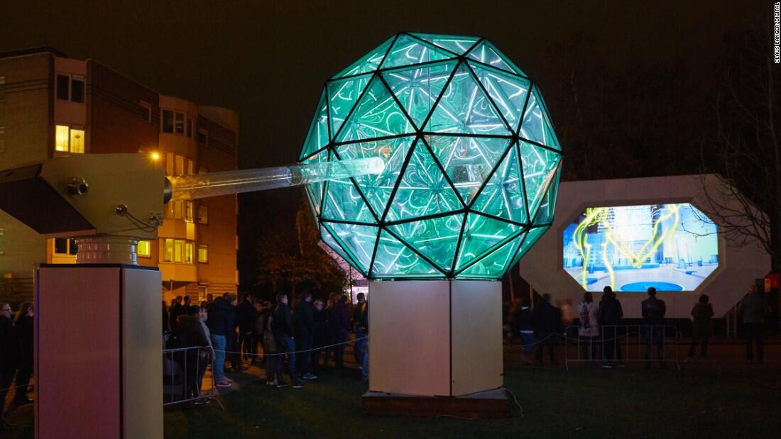 35 Foto dan Fakta Festival Cahaya di Seluruh Dunia