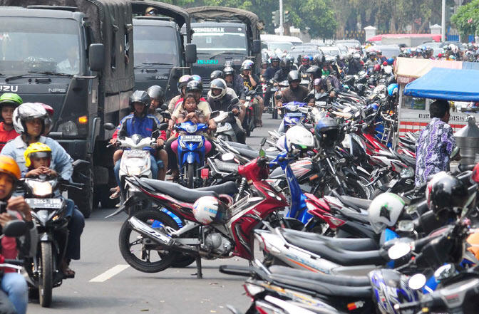 Tanggapan Masyarakat Terhadap Tukang Parkir