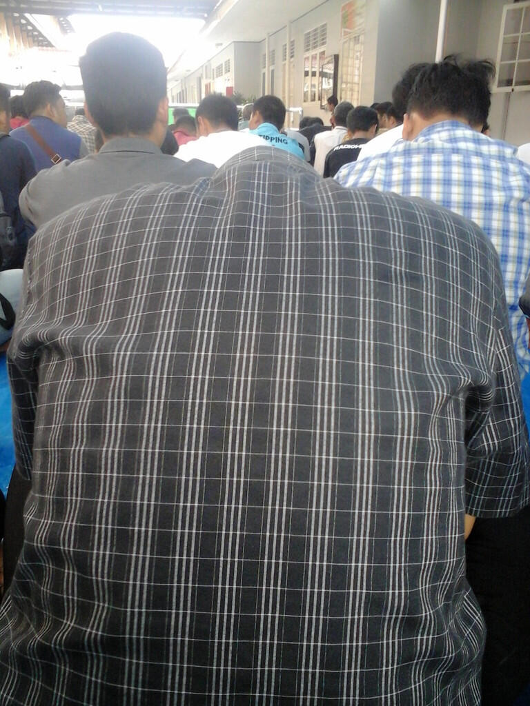 Itu hantu mengerikan