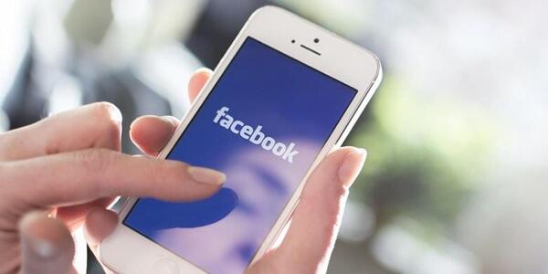 MUI Larang Perempuan Pamer Aurat di Facebook