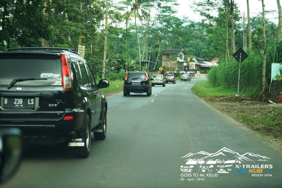 Field Report : X-Trailers Goes to Mt. Kelud