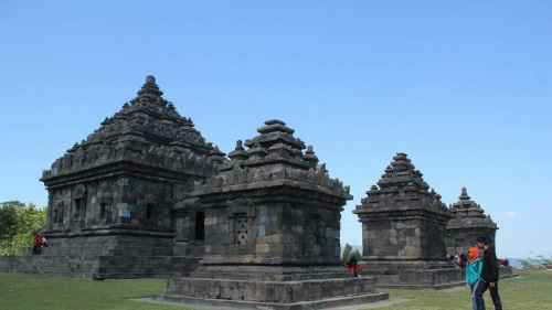 5 Candi Yang Bisa kamu kunjungi di Yogyakarta